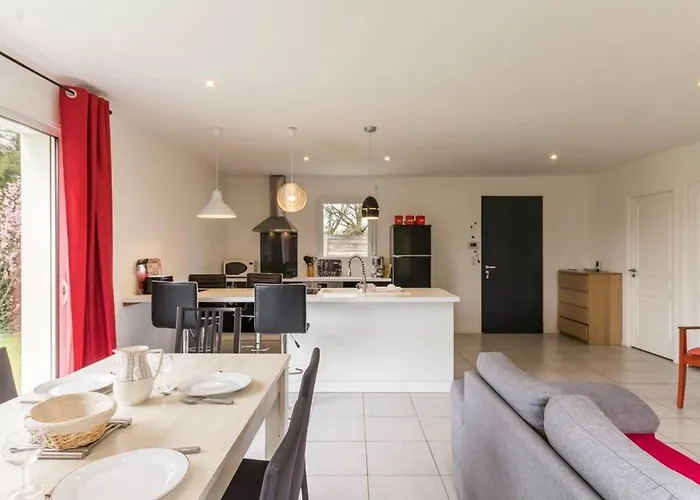 Maison Contemporaine à Avec Jardin Clos, Proche Nantes : 3 Chambres, Wi-fi, Garage Vélos/motos - Fr-1-306-1178 * Nozay (Loire-Atlantique)